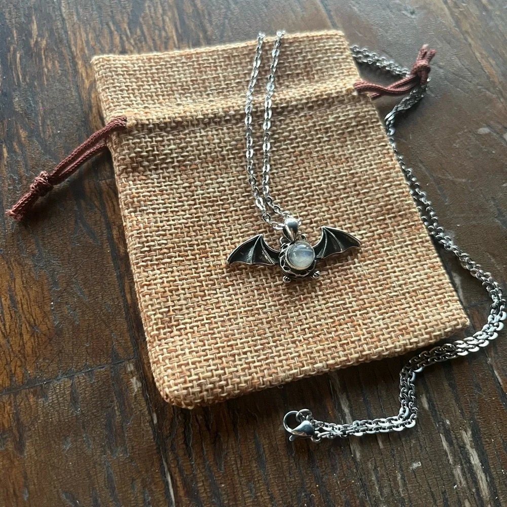 Gothic Necklace Halloween Necklace Labradorite Pendant Bat Charm Gothic Jewelry - Picture 2 of 3